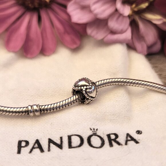 Authentic Pandora Everlasting Love Sterling Silver Charm - Picture 1 of 10